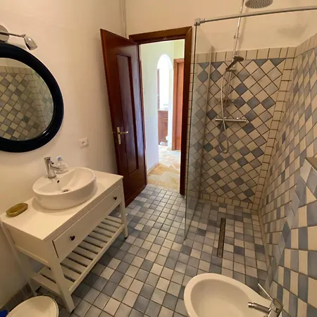 Prima Collina Ampio Vista Mare Apartment *