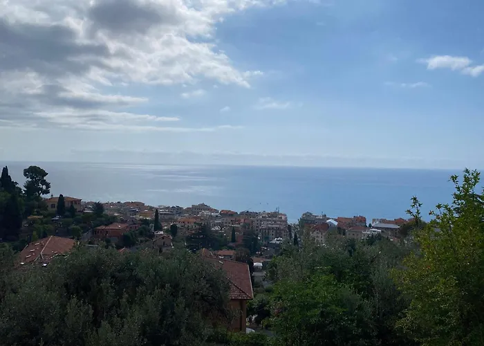 Prima Collina Ampio Vista Mare * アラッシオ