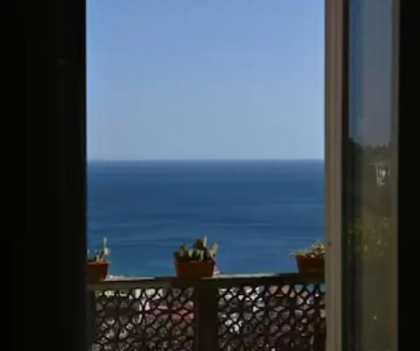 Prima Collina Ampio Vista Mare Alassio