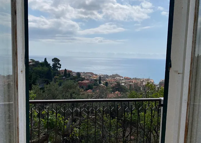 Lägenhet Prima Collina Ampio Vista Mare Alassio