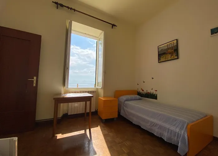 Prima Collina Ampio Vista Mare 阿拉西奥